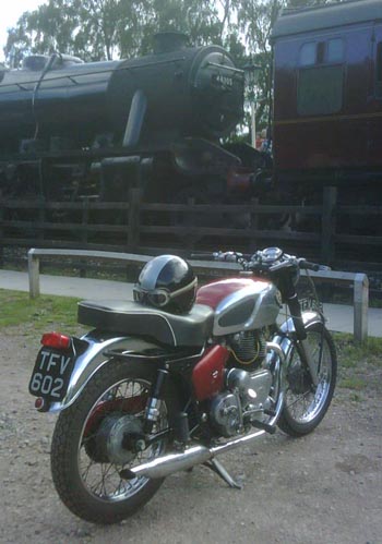Royal Enfield Constellation 