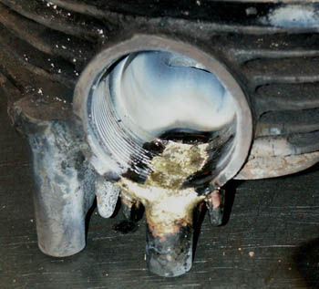 Exhaust Port